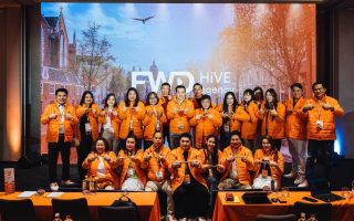 FWD ประกันชีวิต นำคณะตัวแทนผู้มีผลงานยอดเยี่ยม  